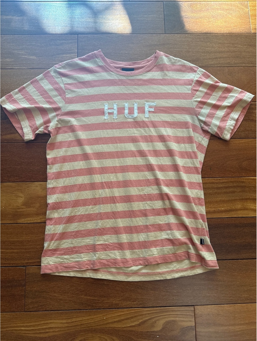 HUF Tee L